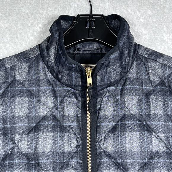 J. Crew Vest Womens Size Small Gray Black Plaid Mountain Puffer Trim 60% Down - Picture 2 of 11